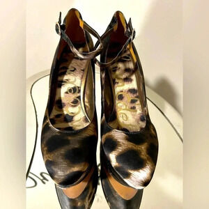 Gently Worn San Edelman Quinn Animal Print Pumps, Size 6